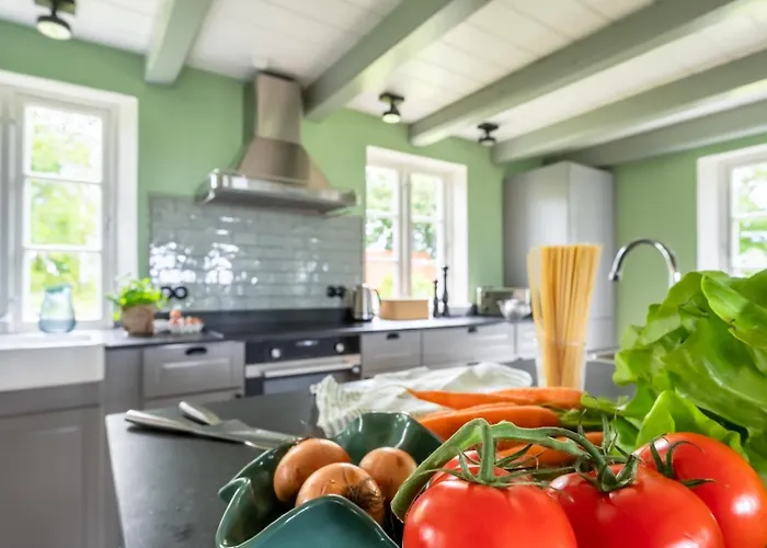 Sensby - Schlei Retreat With Fireplace & Garden Thumby